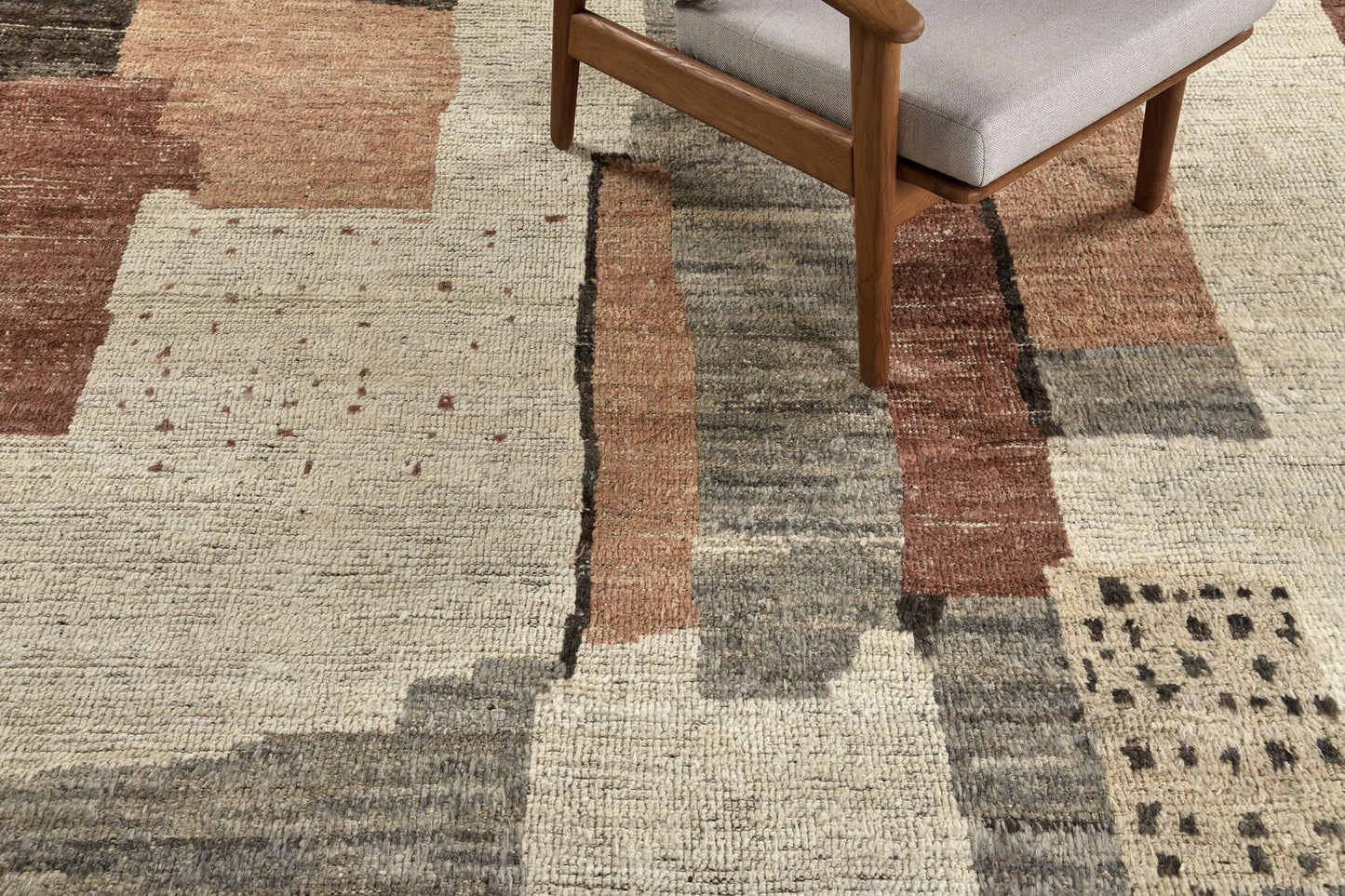 Modern Rug Image 5357 Imad, Atlas Collection