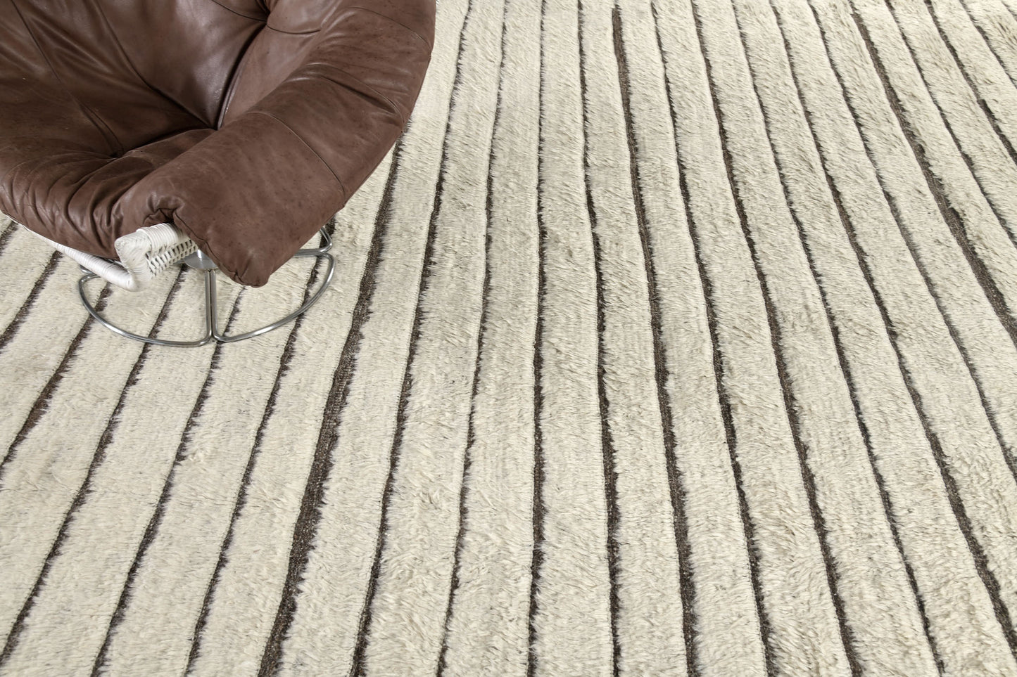 Modern Rug Image 10086 Shipca, Haute Bohemian
