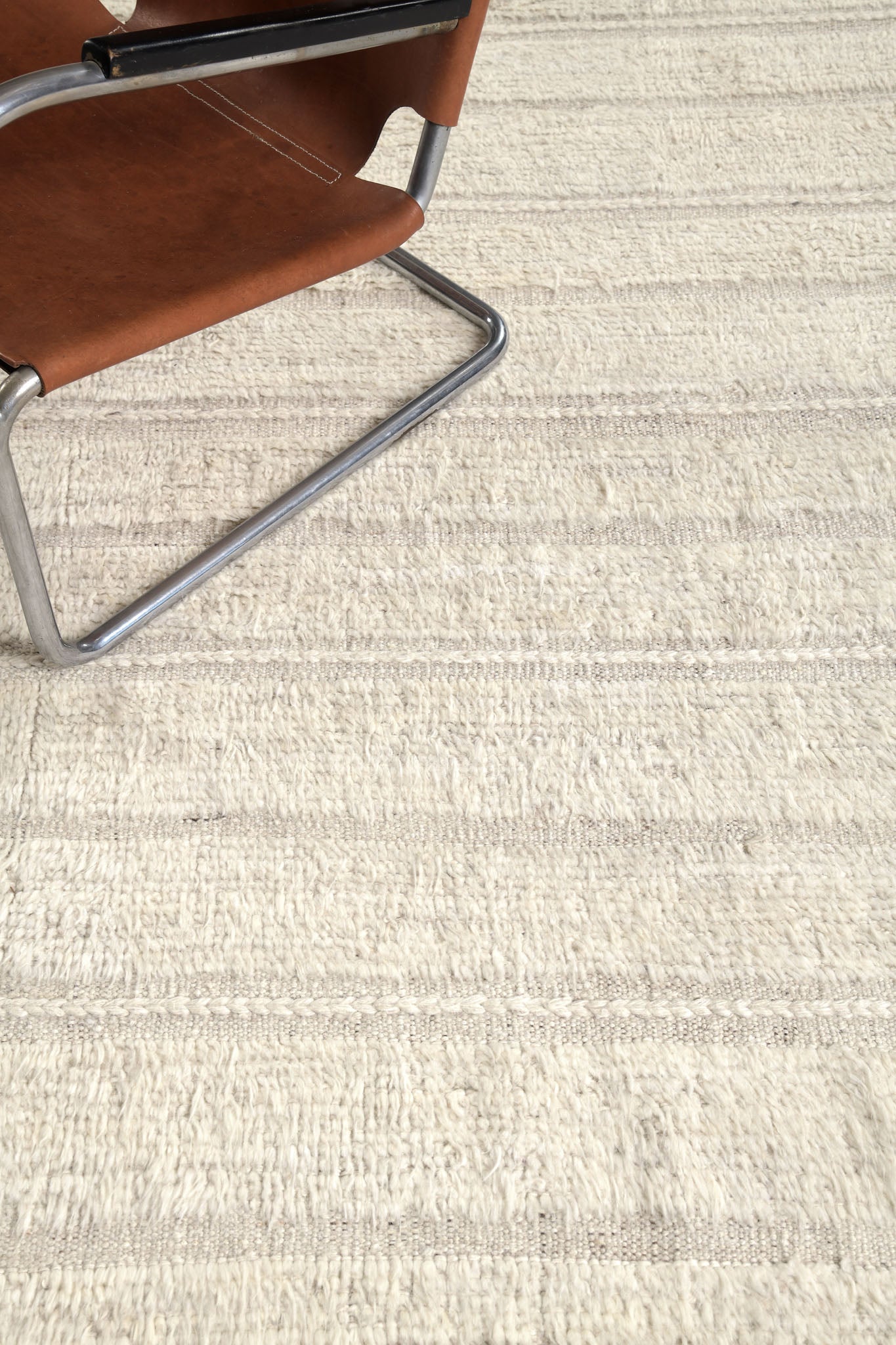 Modern Rug Image 253 Abrolhos, Haute Bohemian