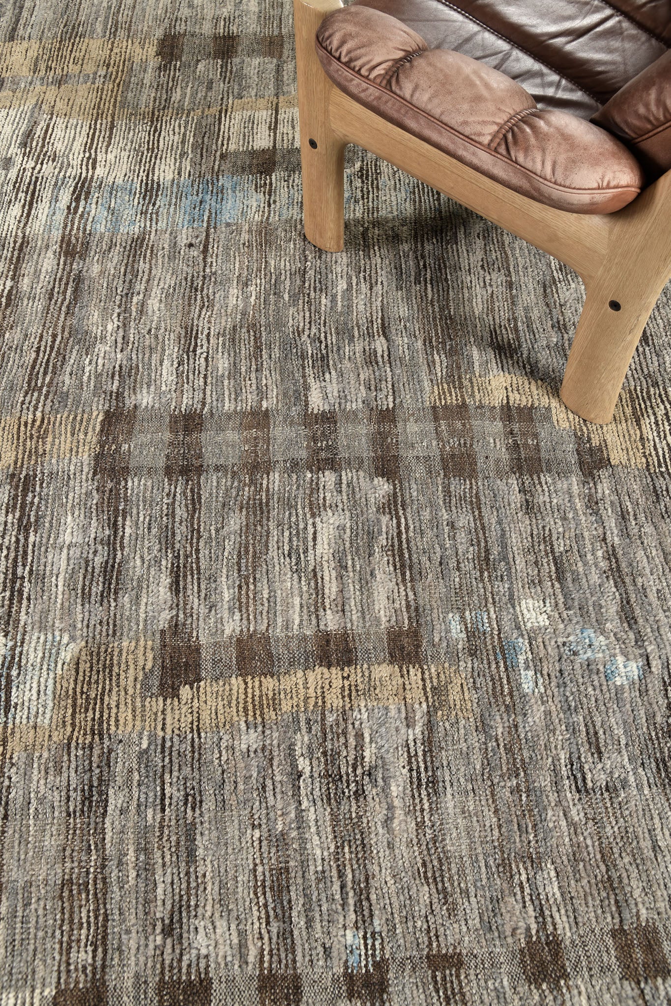 Modern Rug Image 8600 Nakhla, Atlas Collection, Seasons