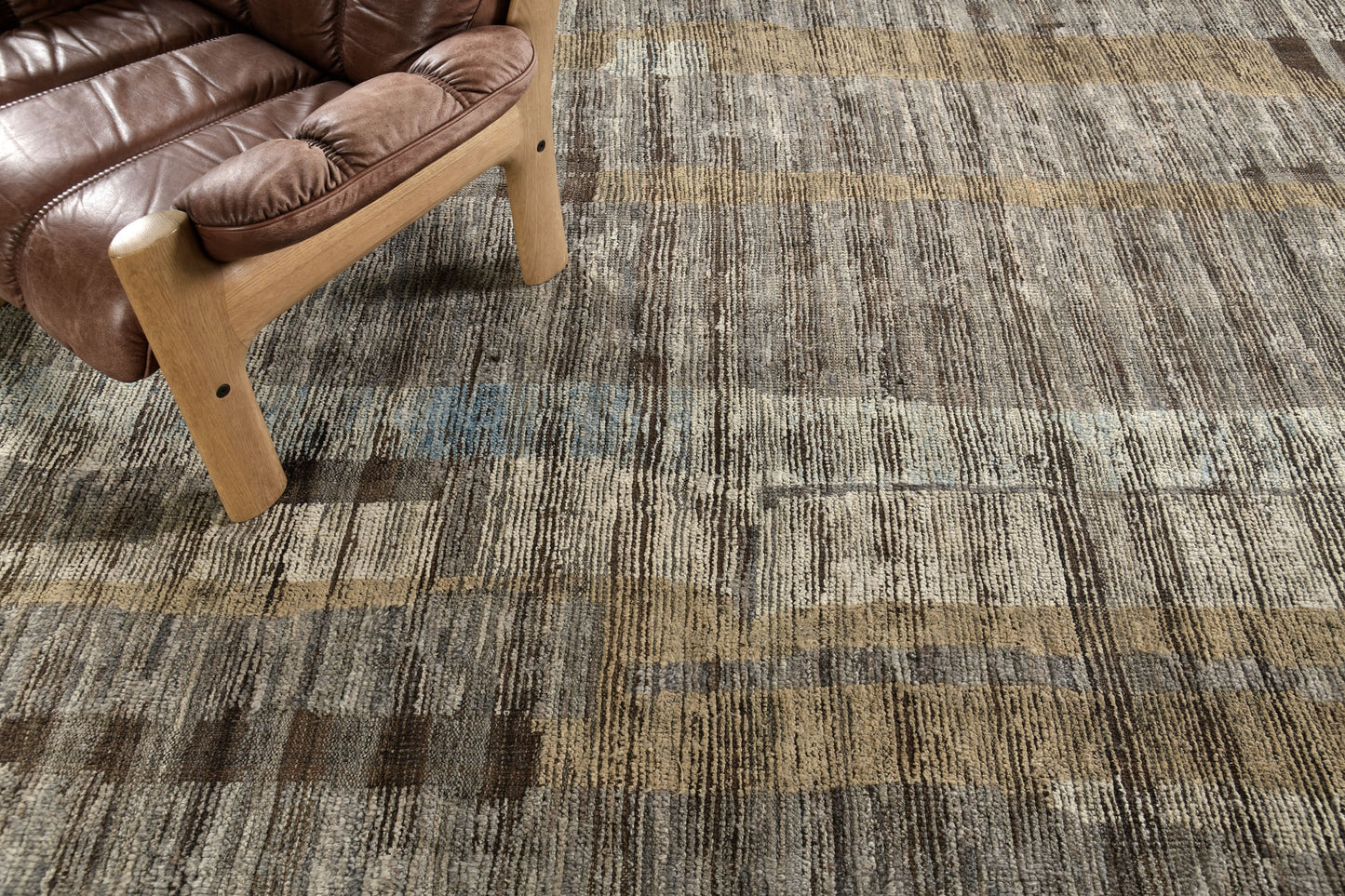 Modern Rug Image 8602 Nakhla, Atlas Collection, Seasons