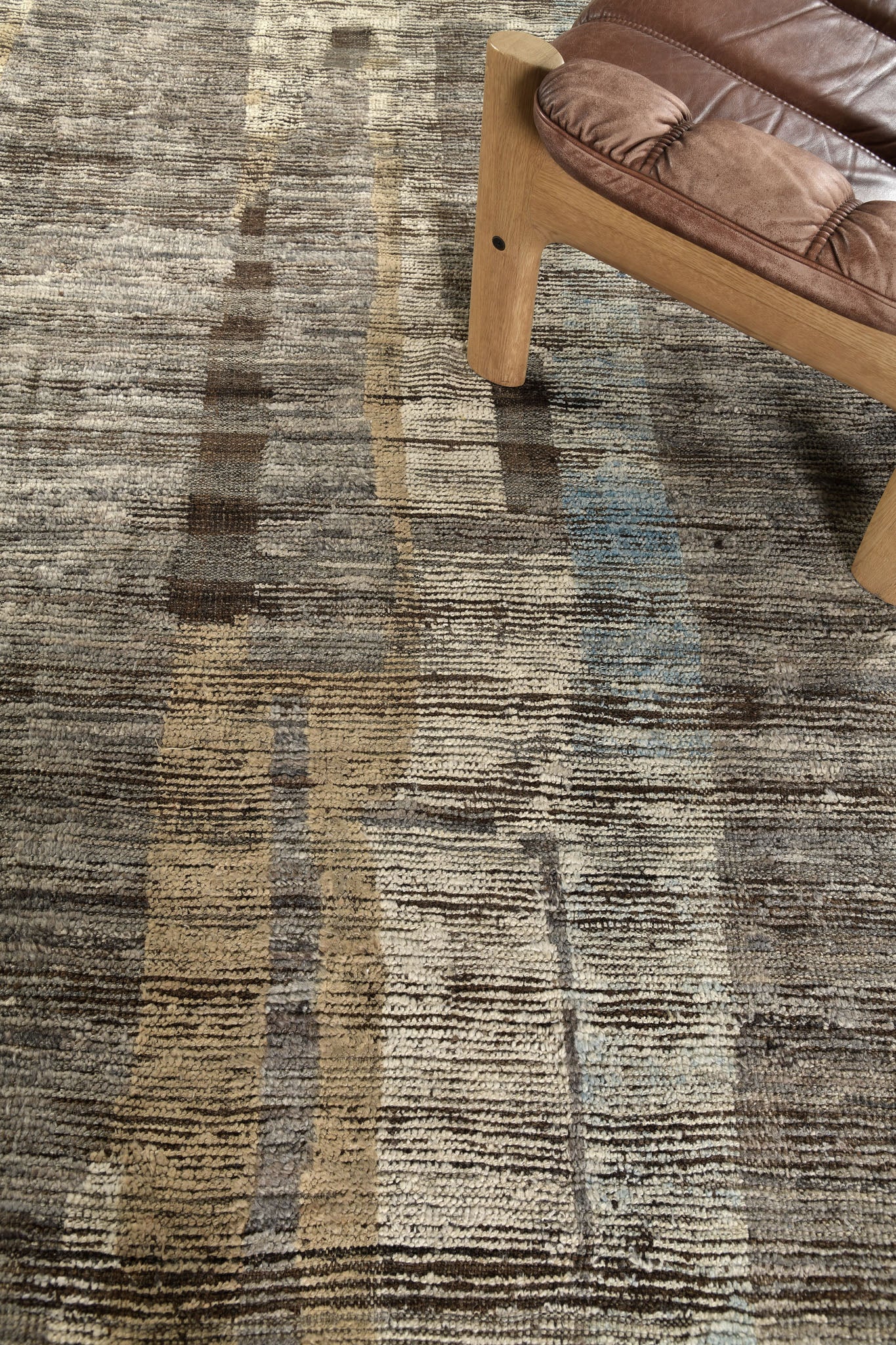 Modern Rug Image 8603 Nakhla, Atlas Collection, Seasons