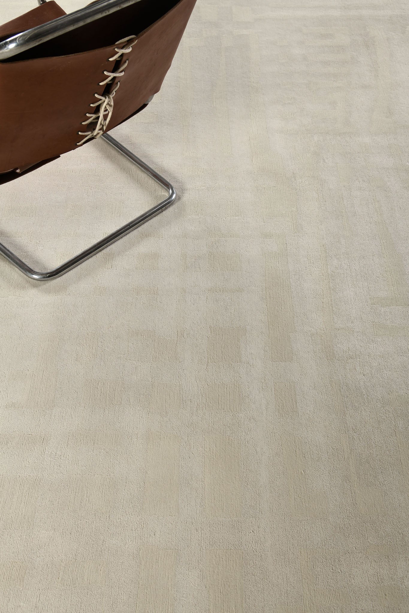 Modern Rug Image 2923 Due Volte, Design Rhymes