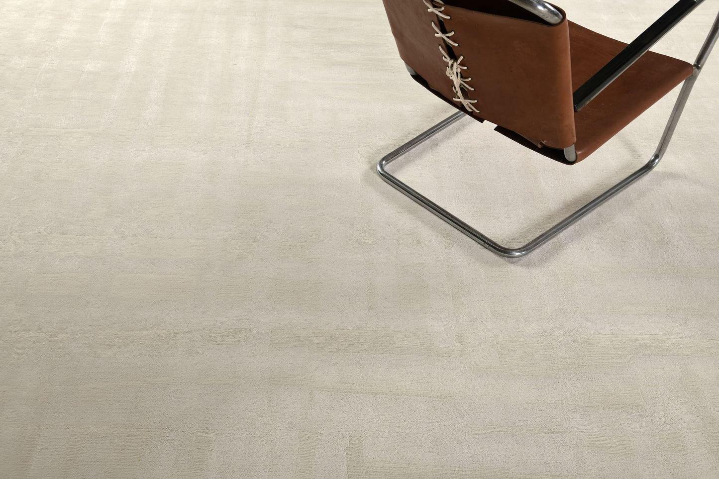 Modern Rug Image 2905 Due Volte, Design Rhymes