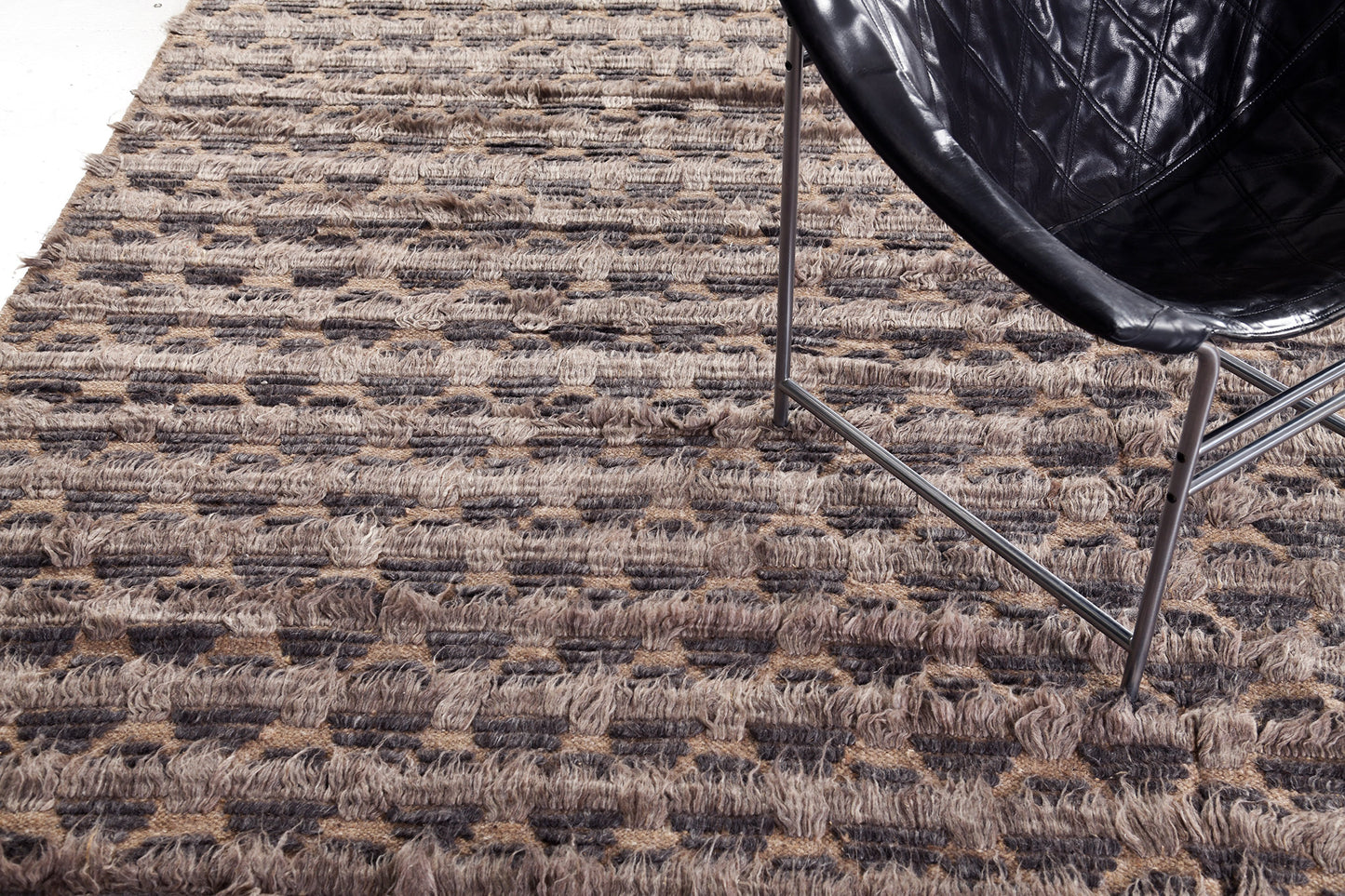 Modern Rug Image 8666 Nami, Sahara Collection