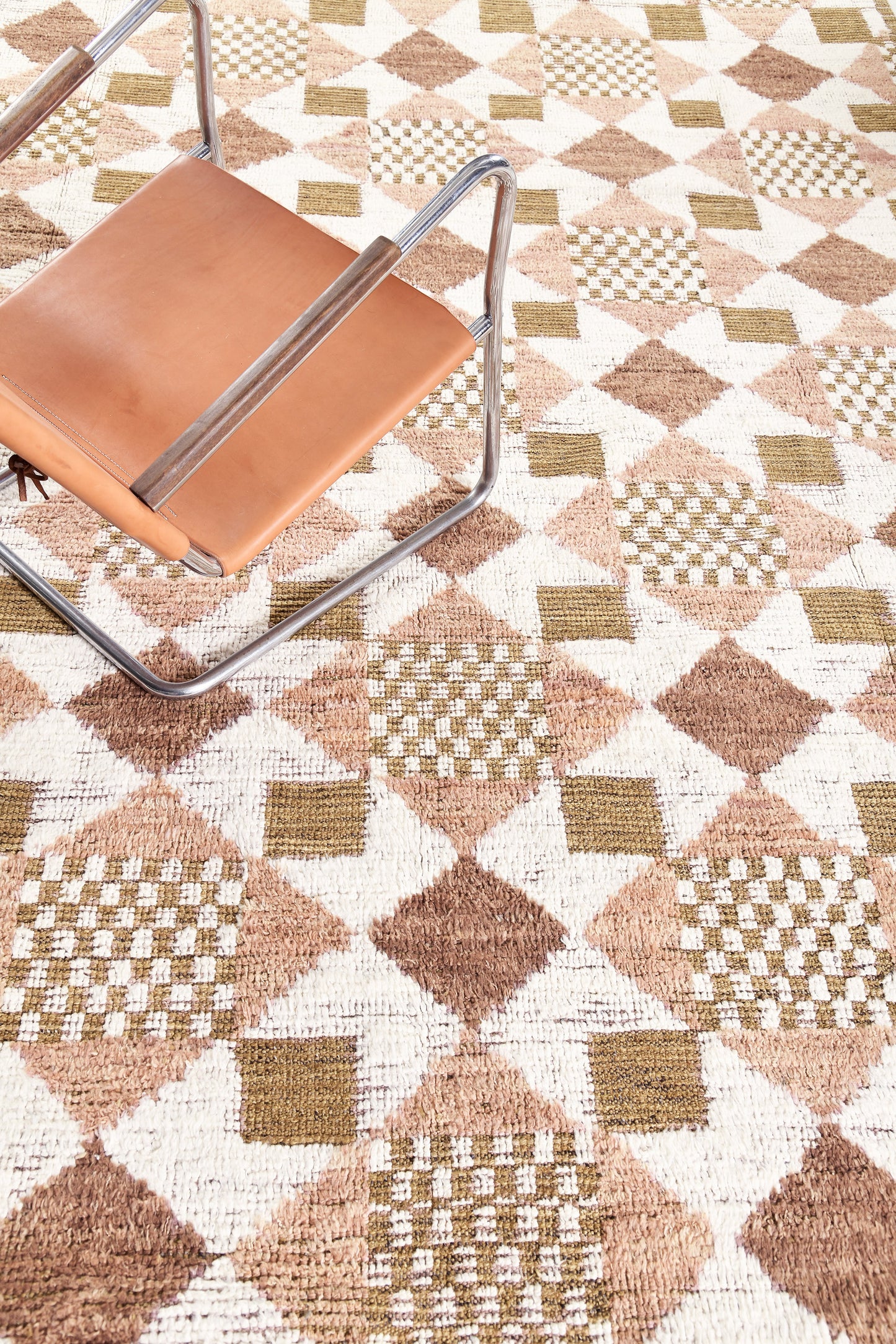 Modern Rug Image 4549 Gahar, Kust Collection