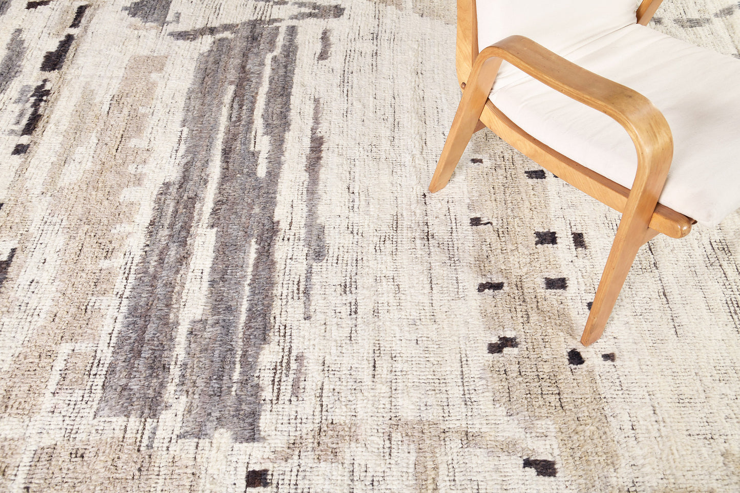Modern Rug Image 6855 Melika, Atlas Collection, Seasons
