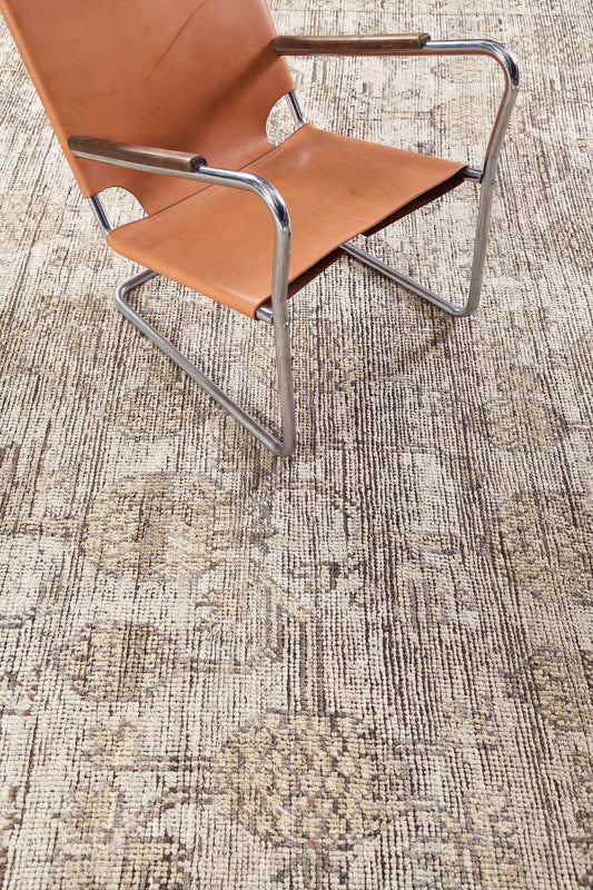 Gulnar, Domicile Collection