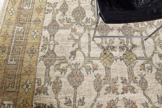 Gulnar, Domicile Collection