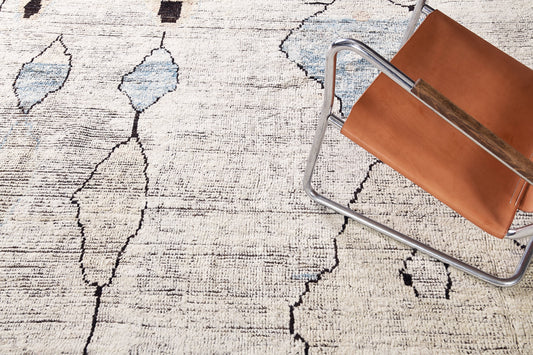 Modern Rug Image 5556 Izil, Atlas Collection, Seasons