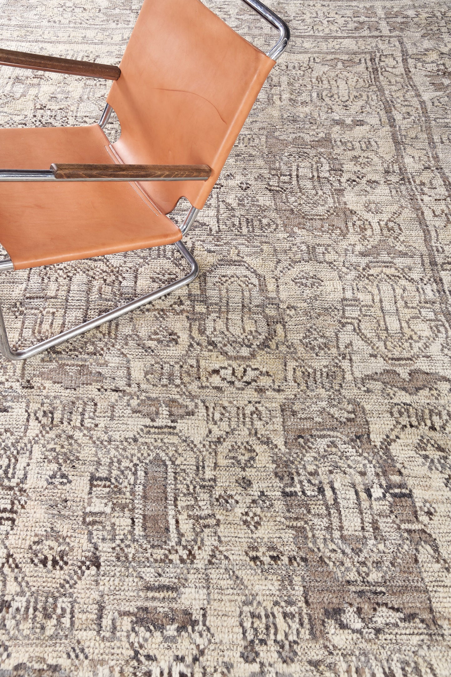 Niloofar, Domicile Collection