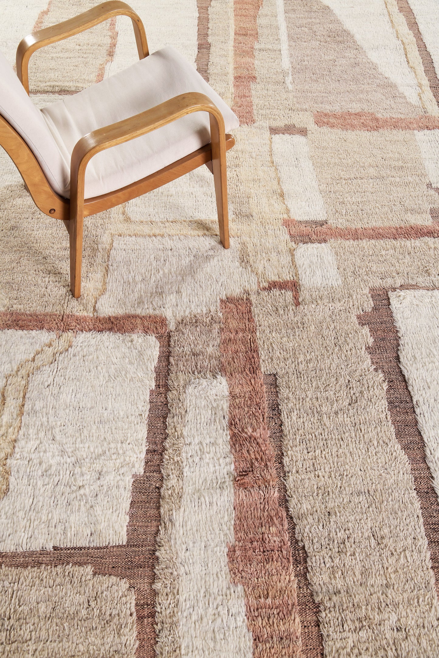 Modern Rug Image 1337 Aziza, Atlas Collection