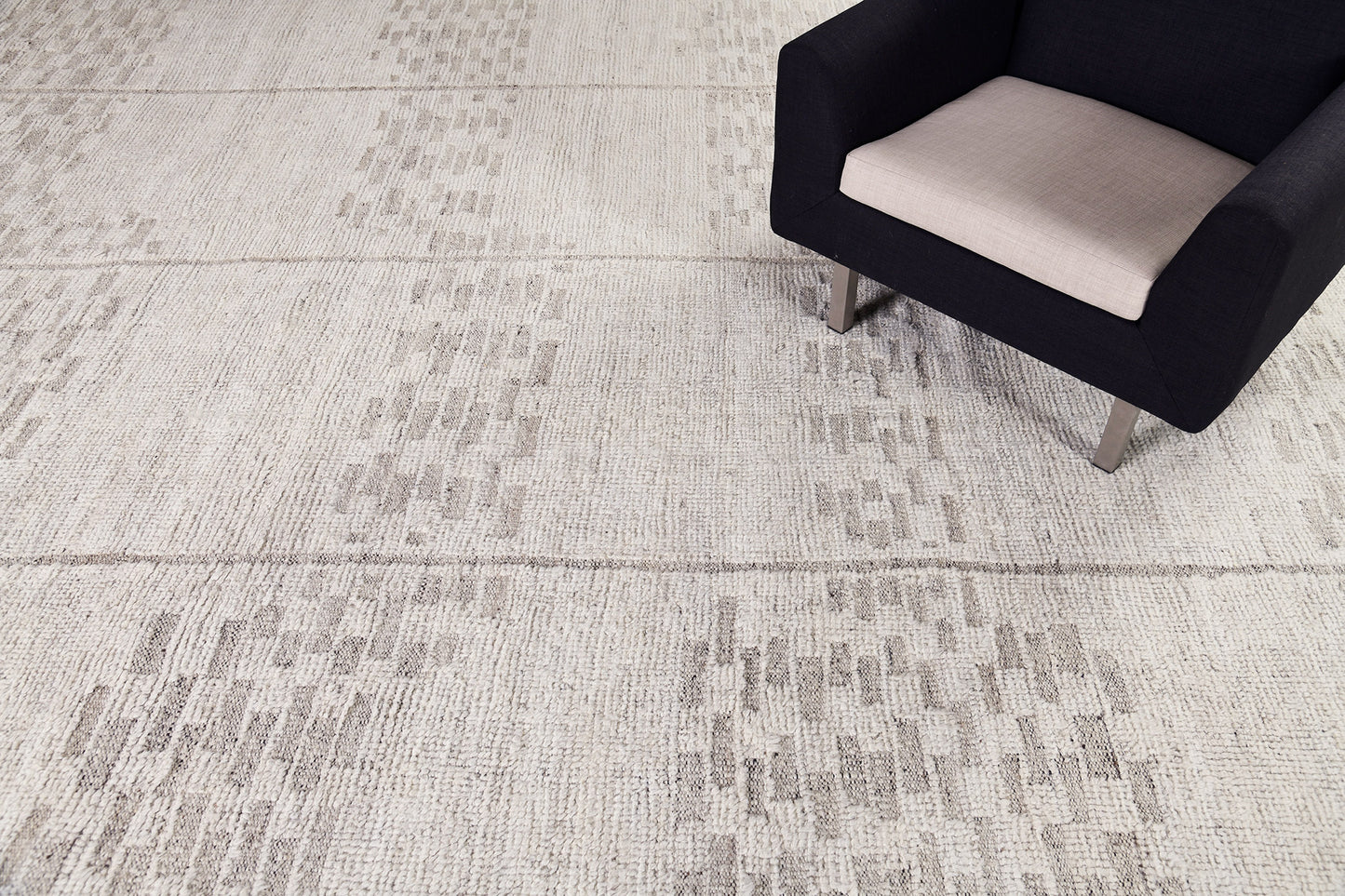 Modern Rug Image 382 Aderfi, Nomad Collection