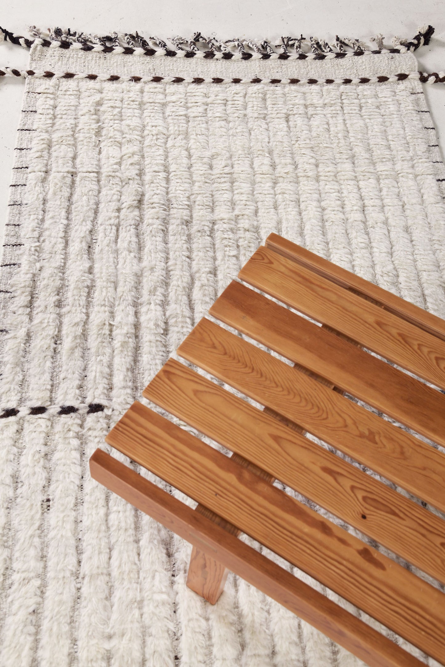 Modern Rug Image 4216 Fohn Runner, Haute Bohemian Collection