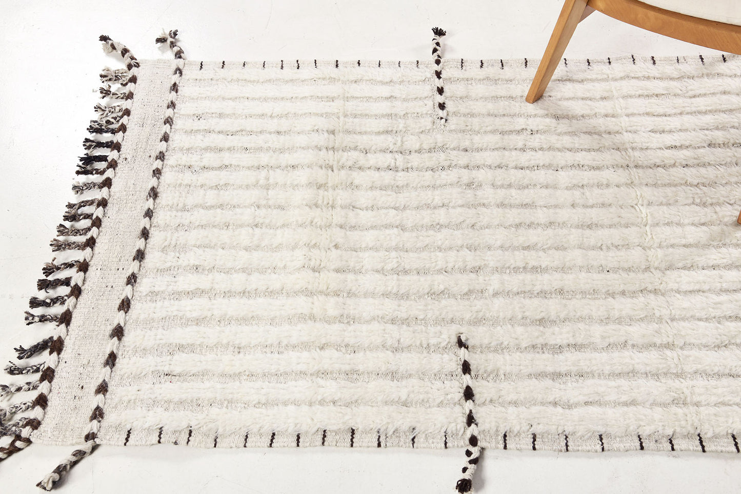 Modern Rug Image 4204 Fohn Runner, Haute Bohemian Collection