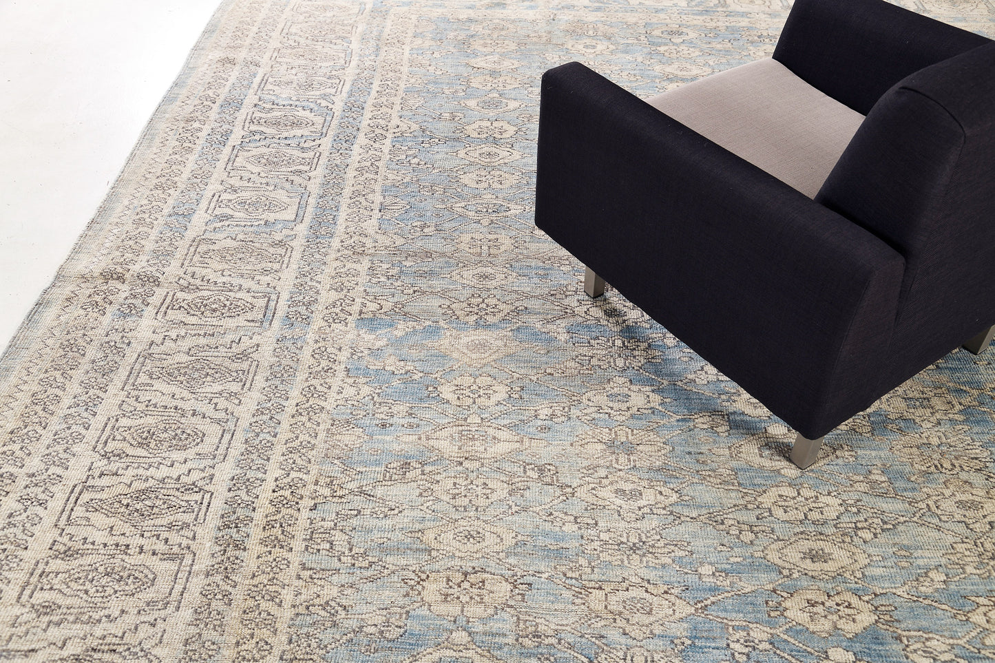 Bakhshayesh, Domicile Collection