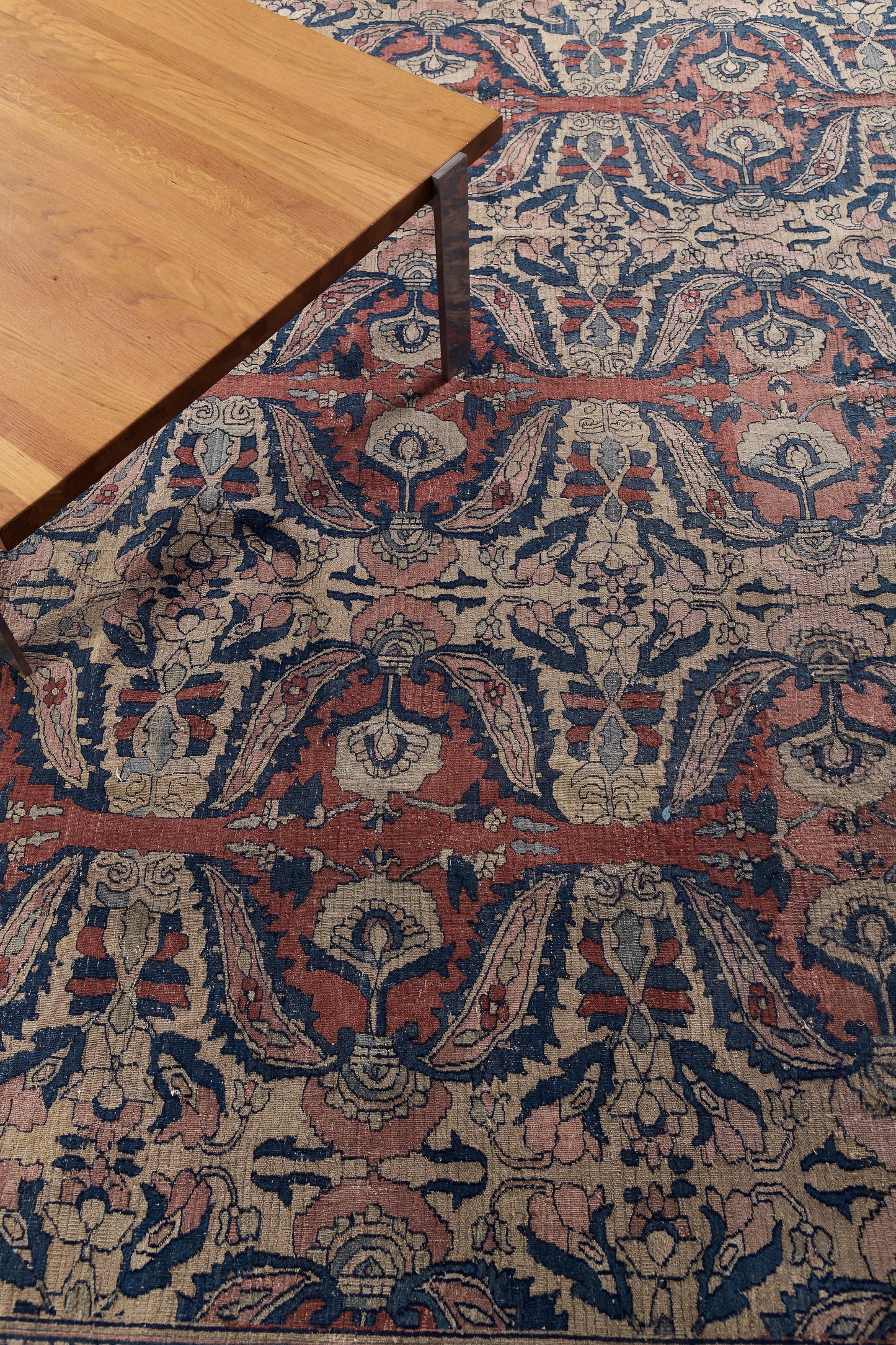 Persian Rug 425 Antique Persian Doroksh