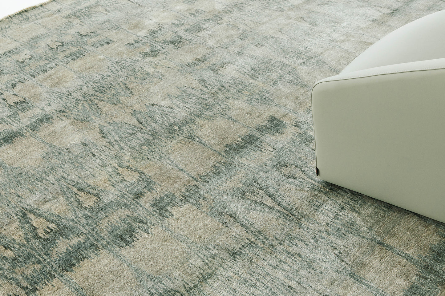 Ikat Design Rug Arava