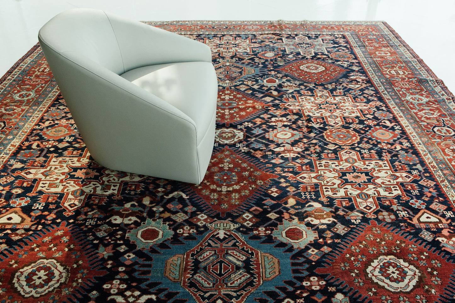 Antique Persian Heriz Rug 50791