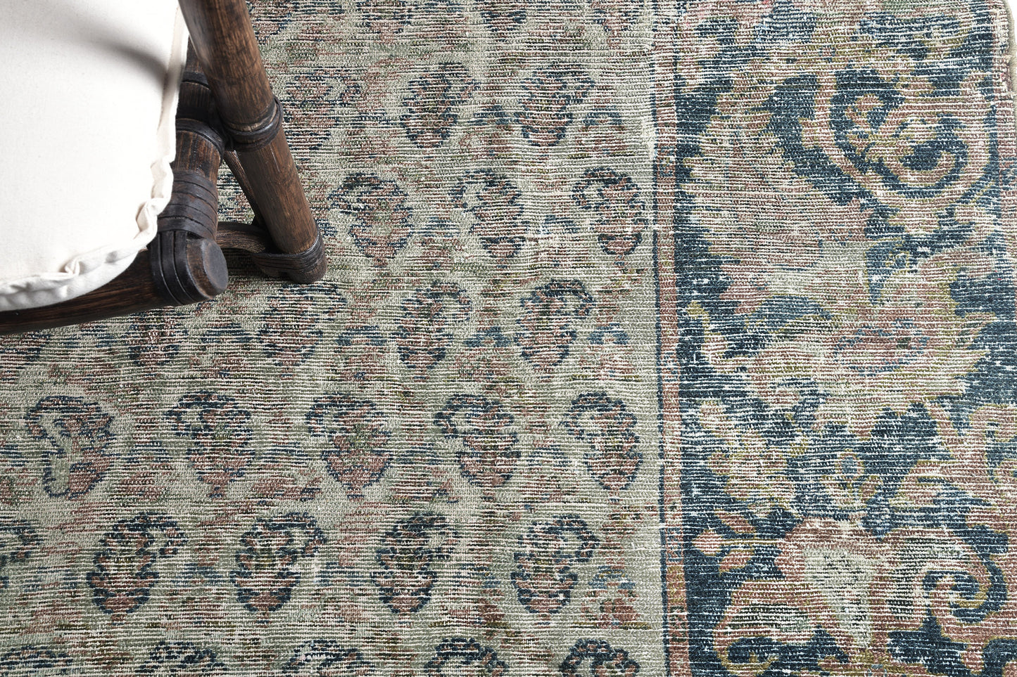 Persian Rug 1532 Antique Persian Malayer Bote Rug Paisley Design 51301