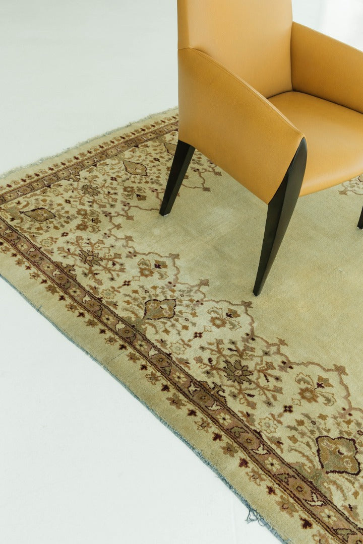 Persian Rug 129 Antique Persian Amritsar Open Field Rug 55053