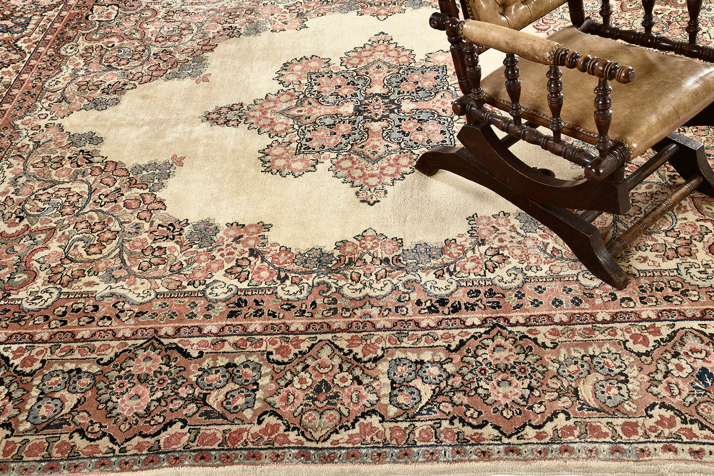 Persian Rug 4118 Vintage Persian Sarouk Rug 55068