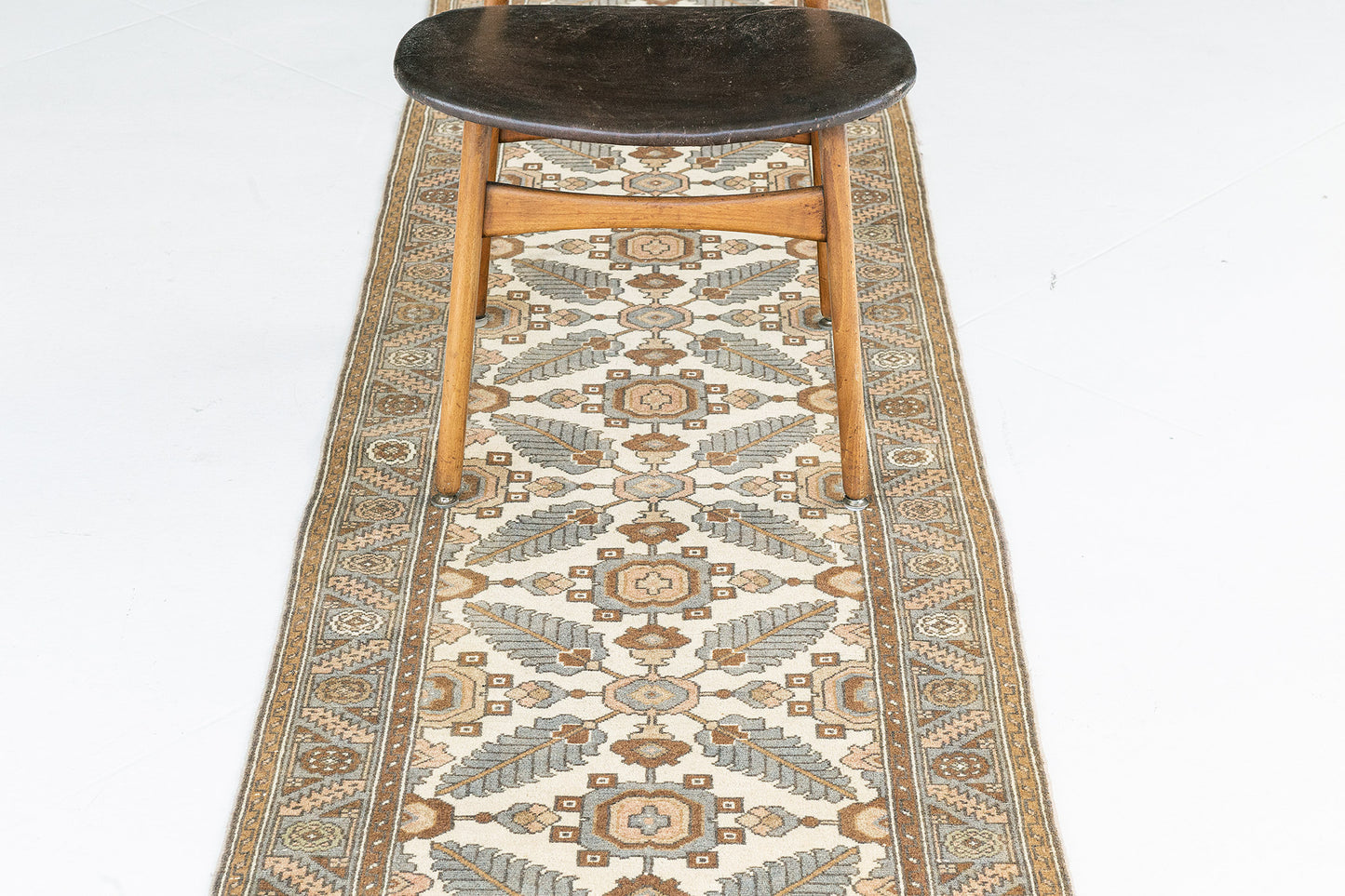 Persian Rug 3887 Vintage Persian Lilihan Runner 55200