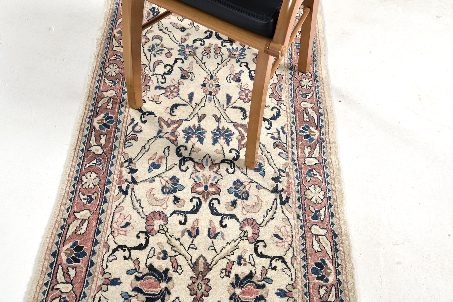 Persian Rug 4125 Vintage Persian Sarouk Runner 55228