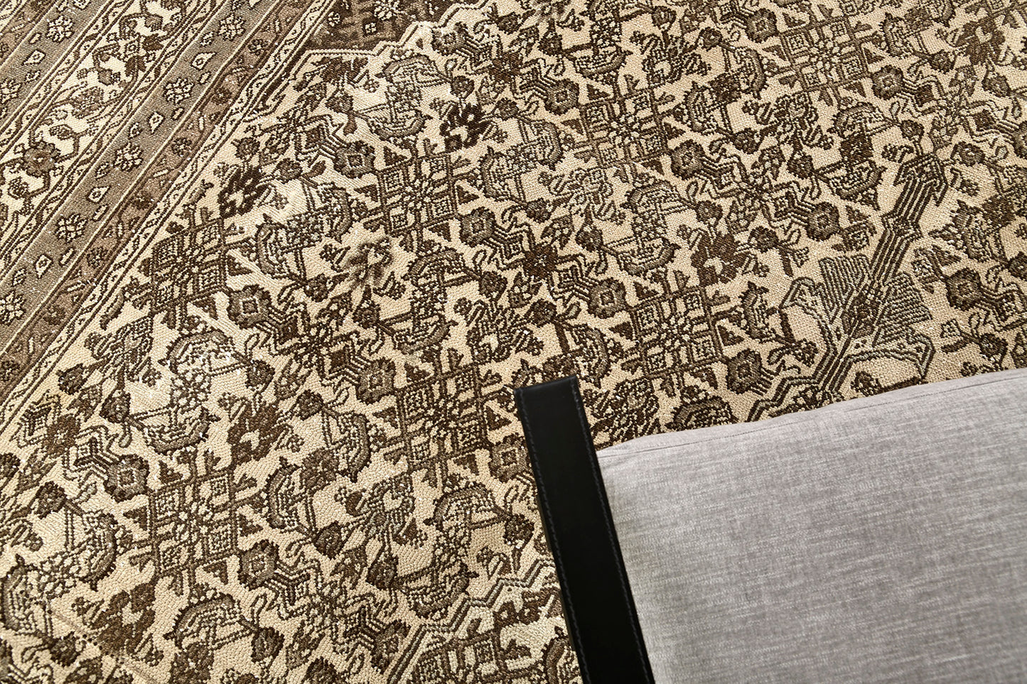 Fine Vintage Persian Hamedan Rug 57319