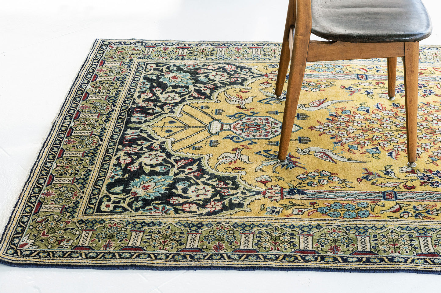 Persian Rug 4080 Vintage Persian Qum Rug 58461