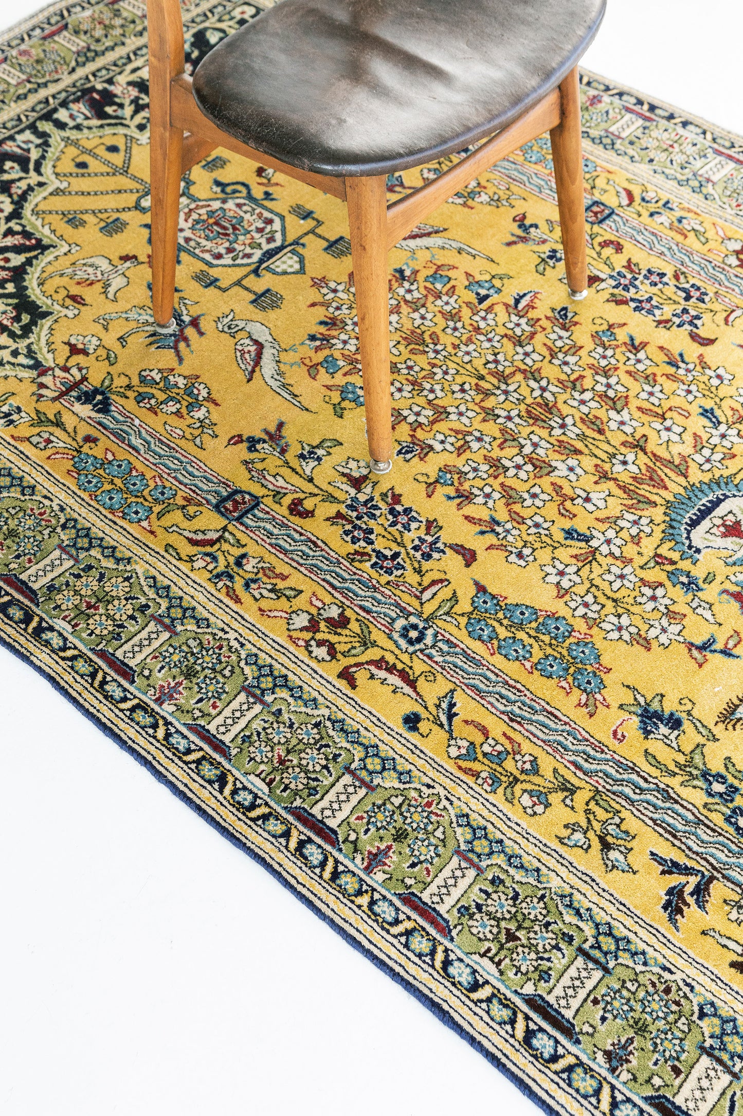 Persian Rug 4077 Vintage Persian Qum Rug 58461