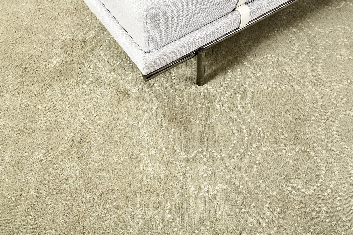 Nepalese Modern Design Rug Wool and Silk