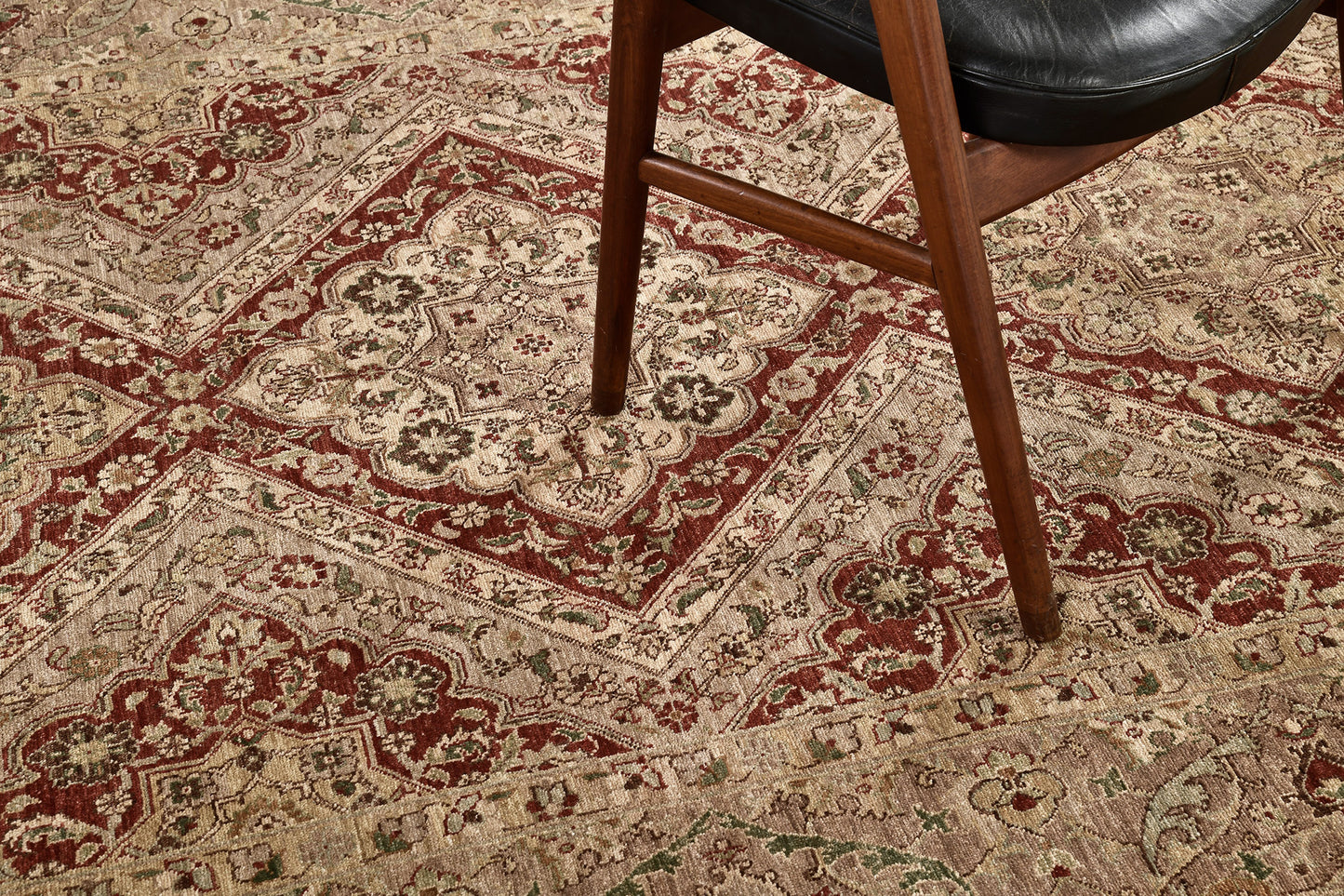 Natural Dye Farahan Design Rug Bliss Collection