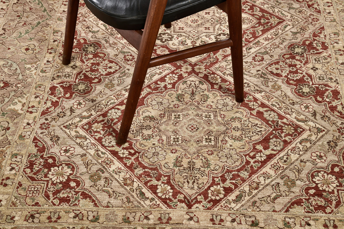 Natural Dye Farahan Design Rug Bliss Collection