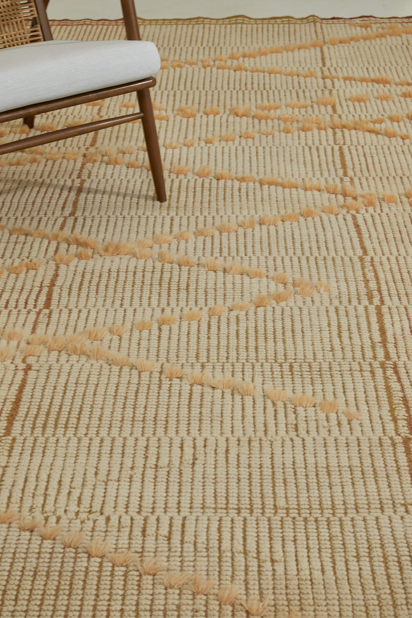 Modern Rug Image 6580 Malvasia, Estancia Collection