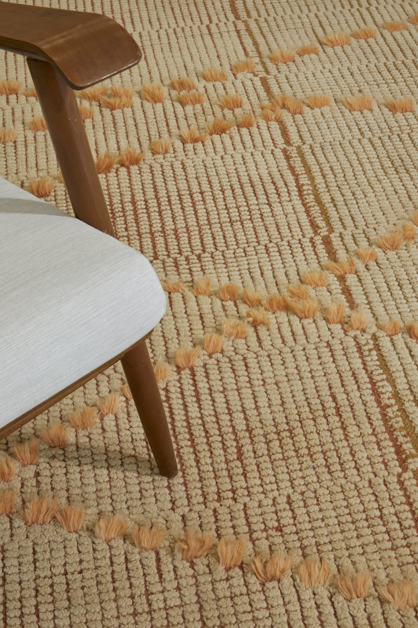 Modern Rug Image 6583 Malvasia, Estancia Collection