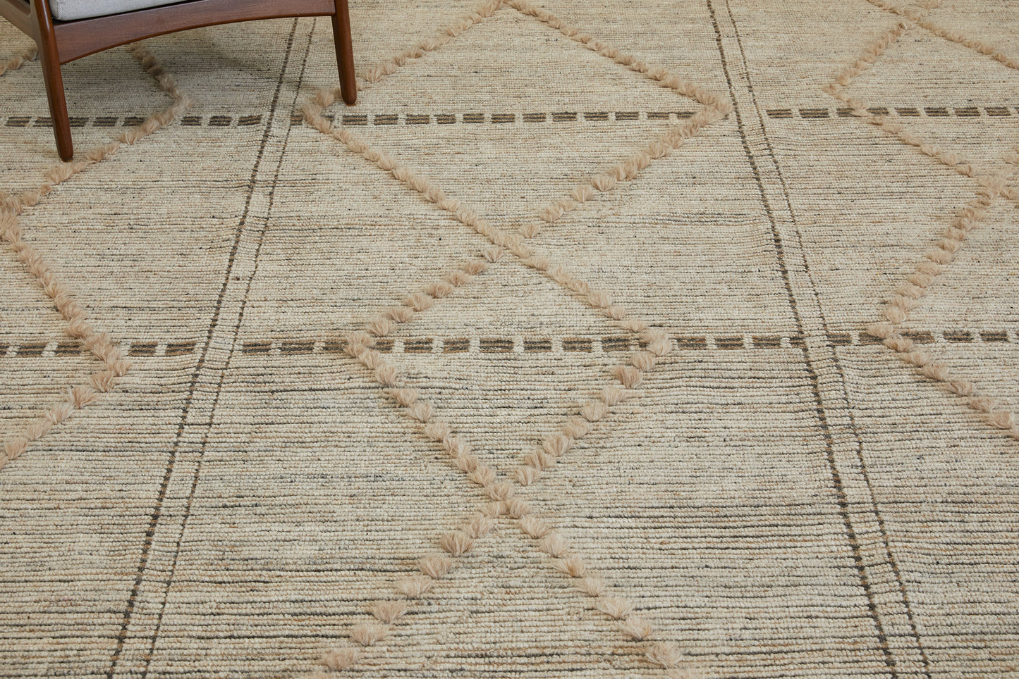 Modern Rug Image 9763 Sangiovese, Estancia Collection
