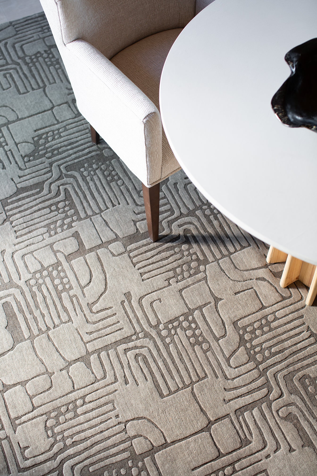 Modern Rug Image 4428 Fortuna by Erinn V.