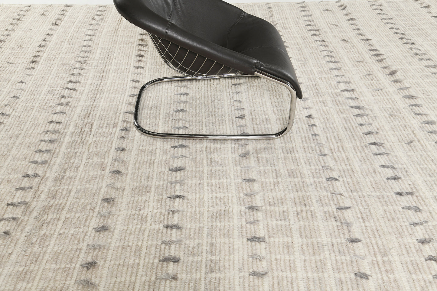 Modern Rug Image 862 Amihan, Sahara Collection