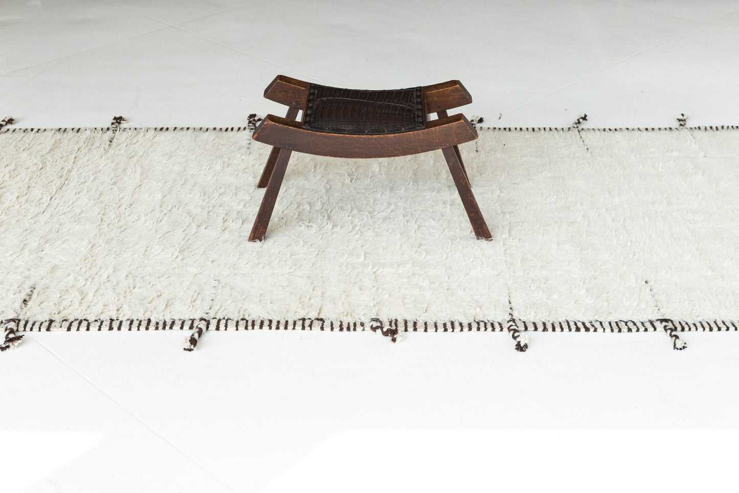 Modern Rug Image 4788 Gregale, Haute Bohemian