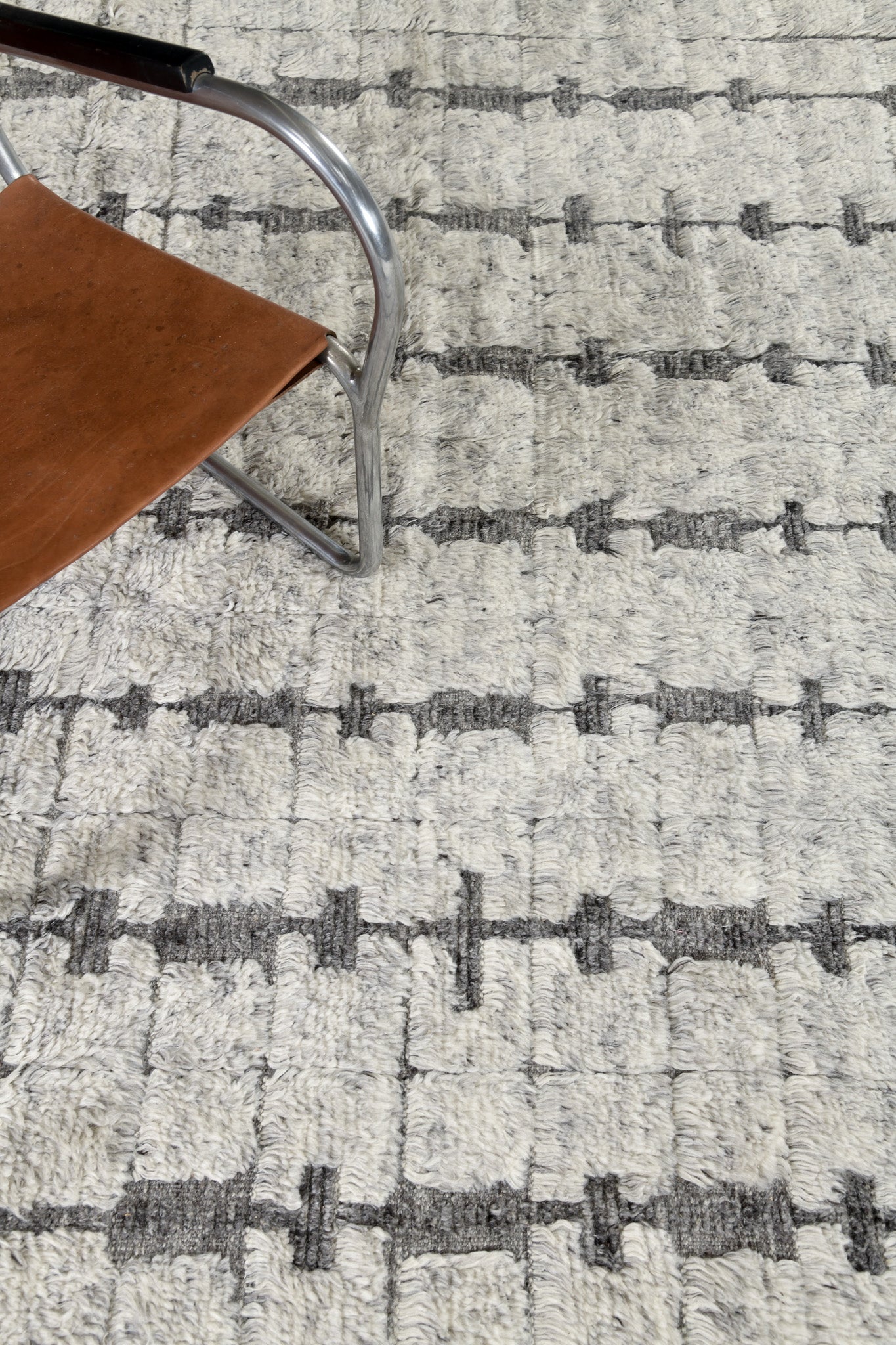 Modern Rug Image 5264 Ibis, Sandpiper Collection