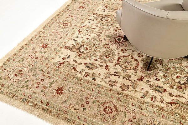 Natural Dye Sultanabad Revival Square Rug - artisan revival weave - close-up of weave texture and pile [#3]