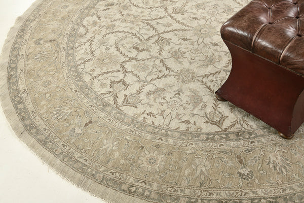 Vintage Style Sultanabad Revival Round Rug - artisan revival weave - close-up of weave texture and pile [#6]