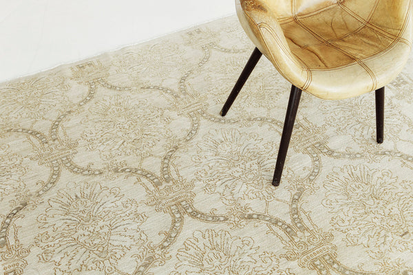 Vintage Style Transitional Rug - close-up of weave texture and pile