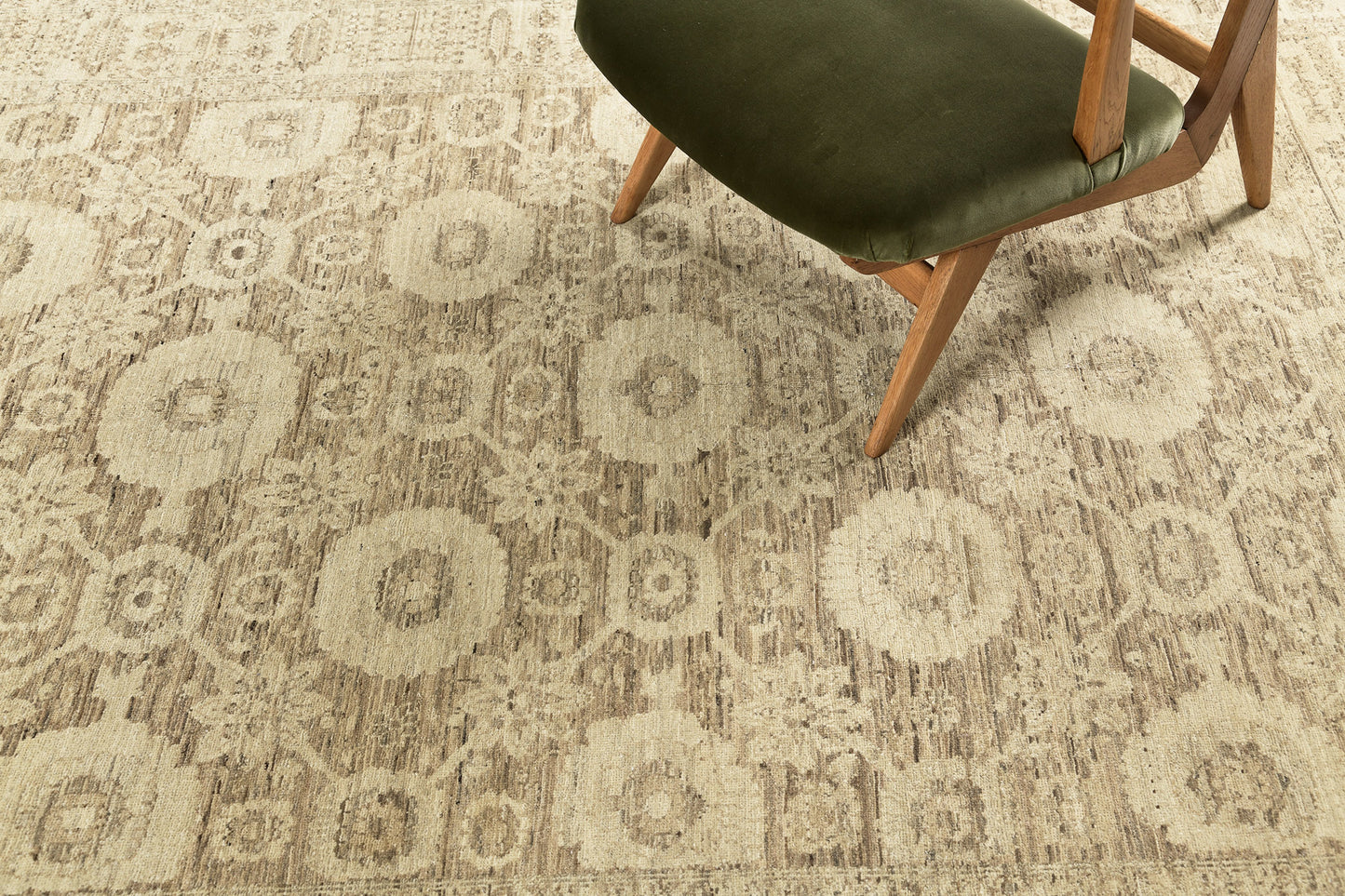 Vintage Style Tabriz Design Rug