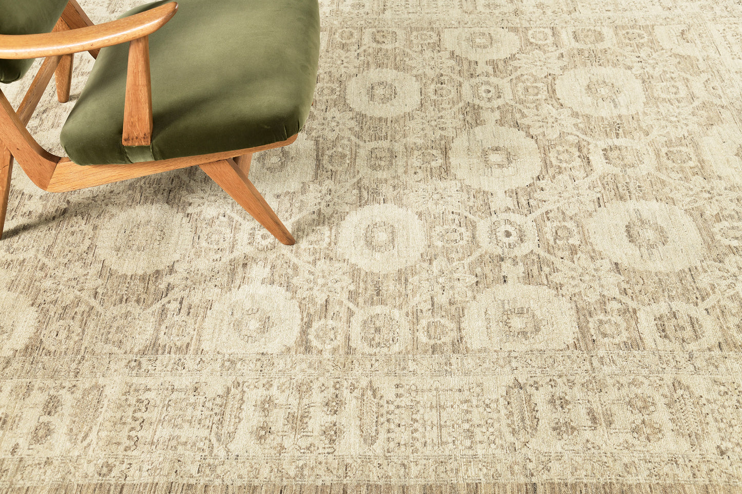 Vintage Style Tabriz Design Rug
