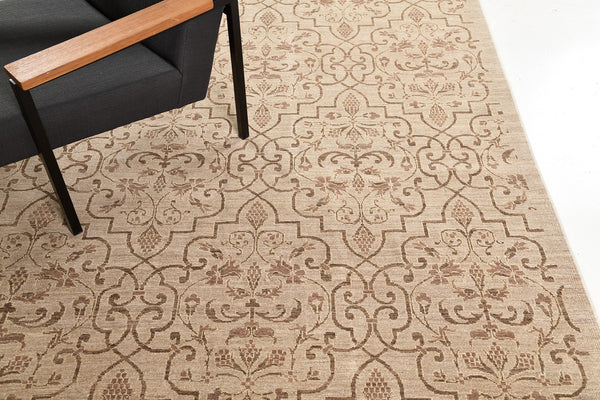 Natural Dye Transitional Rug Design Divine - close-up of weave texture and pile [#4]