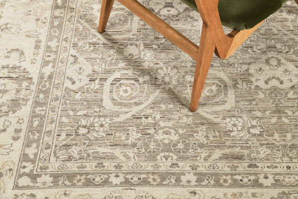 Vintage Style Sultanabad Revival Rug - artisan revival weave - close-up of weave texture and pile [#42]