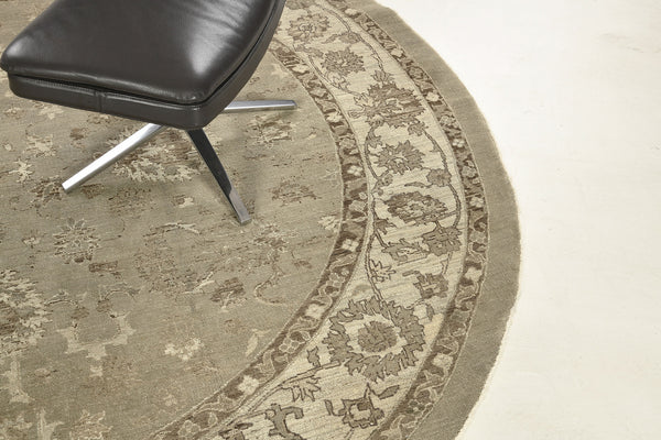 Vintage Style Sultanabad Revival Round Rug - artisan revival weave - detailed border and fringe [#3]