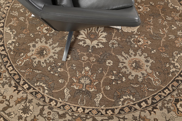 Natural Dye Sultanabad Revival Round Rug - artisan revival weave - close-up of weave texture and pile [#1]